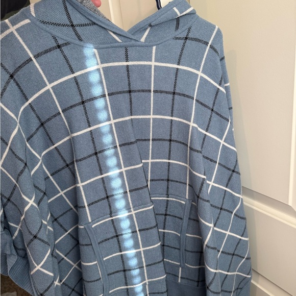 Blue Plaid pancho Hoodie (no sleeves) - Picture 1 of 2